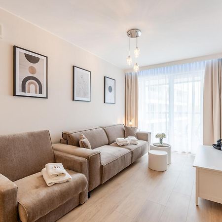 Laba Kolobrzeg Apartamenty Kasprowicza 20C Parking Basen Fitness Bawialnia W Cenie, Parkplatz Schwimmbad Fitness Spielzimmer Im Preis Bagian luar foto