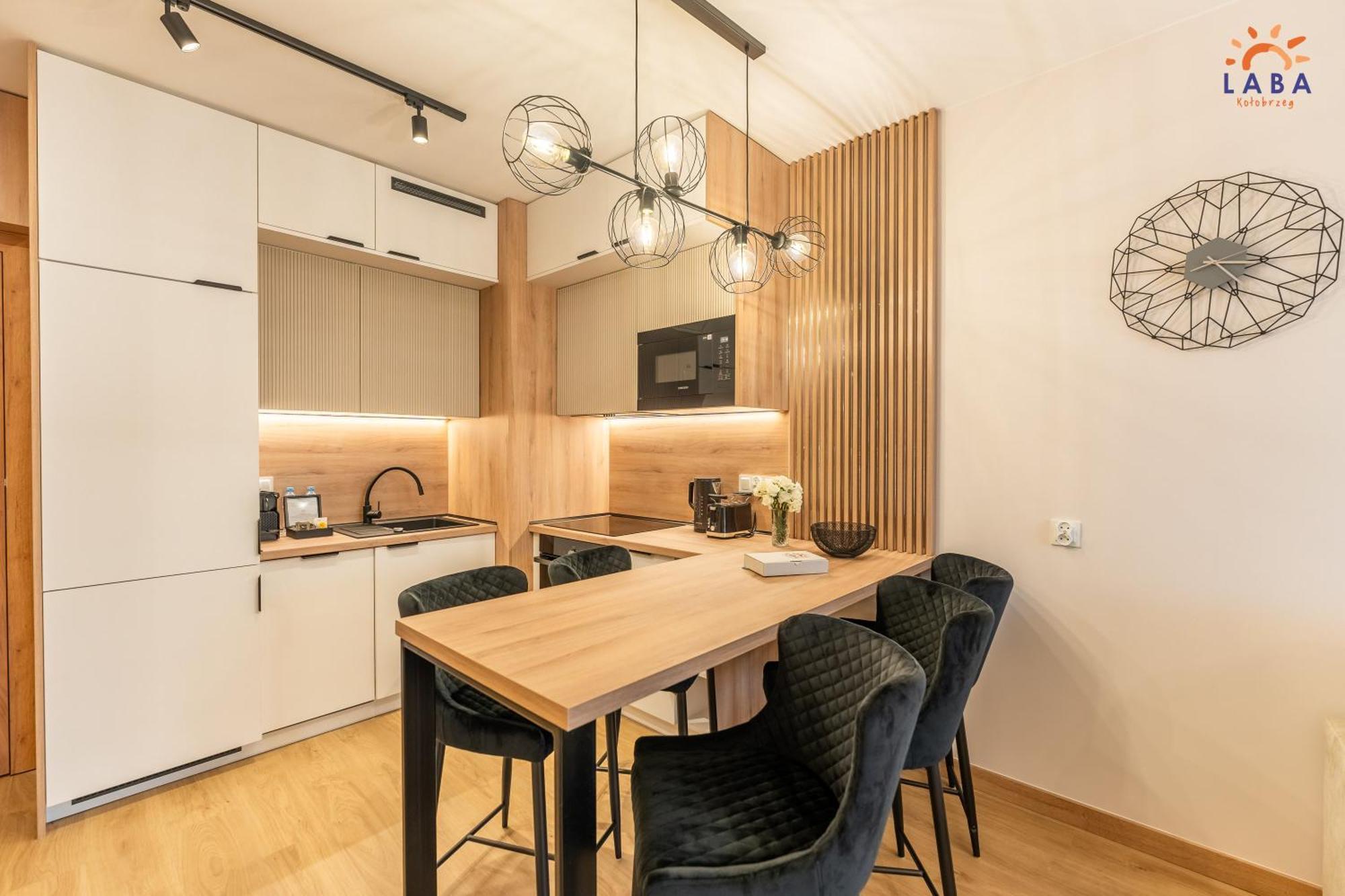 Laba Kolobrzeg Apartamenty Kasprowicza 20C Parking Basen Fitness Bawialnia W Cenie, Parkplatz Schwimmbad Fitness Spielzimmer Im Preis Bagian luar foto