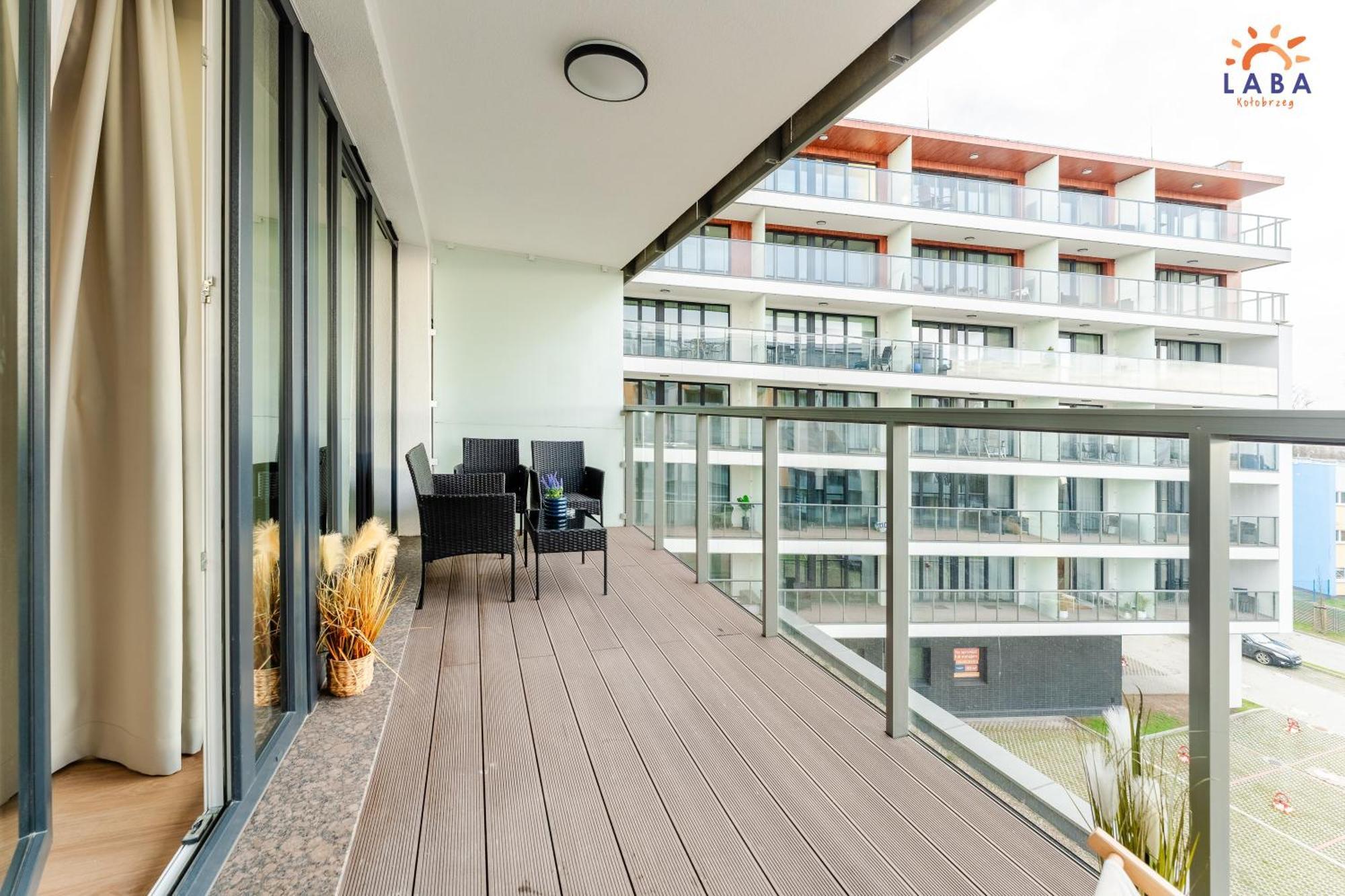 Laba Kolobrzeg Apartamenty Kasprowicza 20C Parking Basen Fitness Bawialnia W Cenie, Parkplatz Schwimmbad Fitness Spielzimmer Im Preis Bagian luar foto