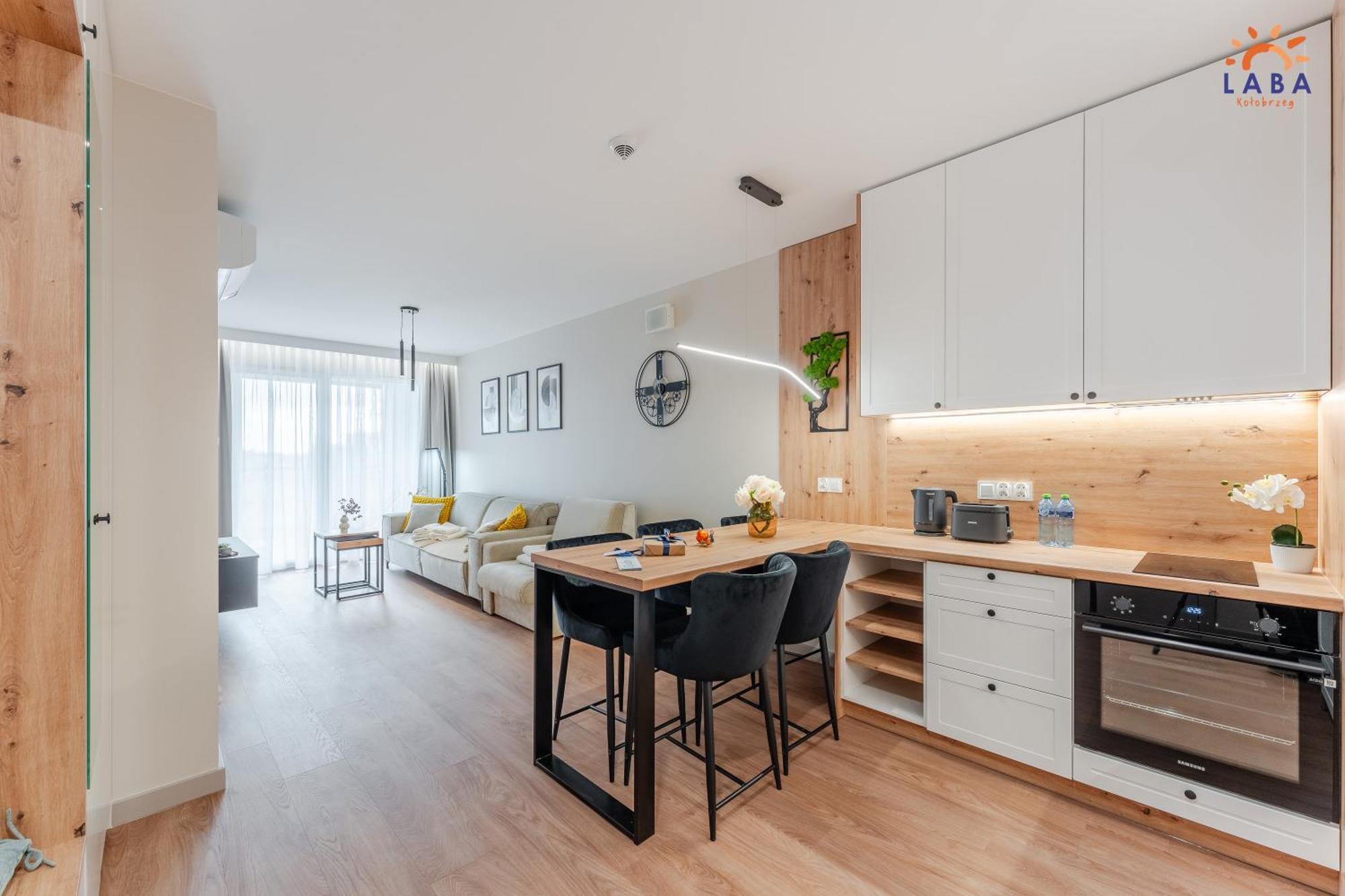 Laba Kolobrzeg Apartamenty Kasprowicza 20C Parking Basen Fitness Bawialnia W Cenie, Parkplatz Schwimmbad Fitness Spielzimmer Im Preis Bagian luar foto