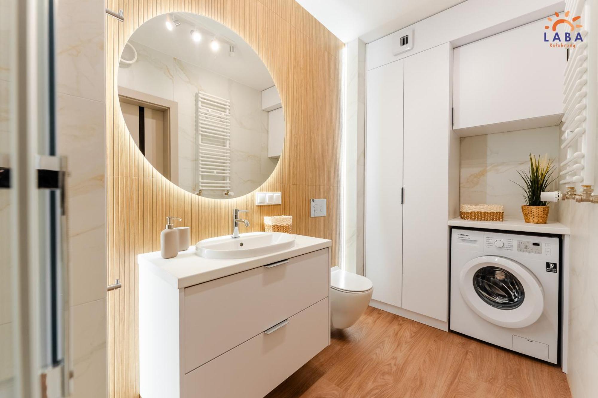 Laba Kolobrzeg Apartamenty Kasprowicza 20C Parking Basen Fitness Bawialnia W Cenie, Parkplatz Schwimmbad Fitness Spielzimmer Im Preis Bagian luar foto