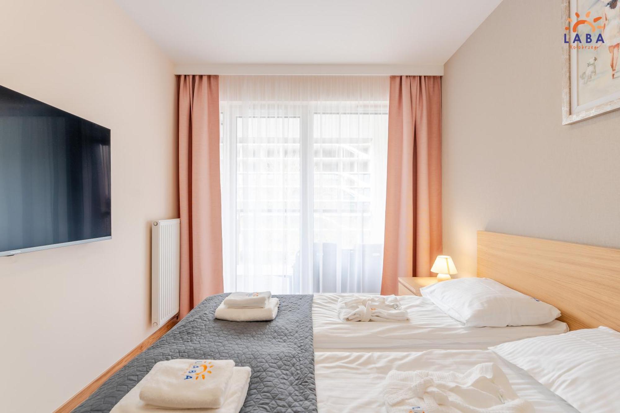 Laba Kolobrzeg Apartamenty Kasprowicza 20C Parking Basen Fitness Bawialnia W Cenie, Parkplatz Schwimmbad Fitness Spielzimmer Im Preis Bagian luar foto